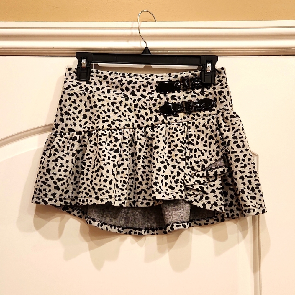 Tempted Skirt size L